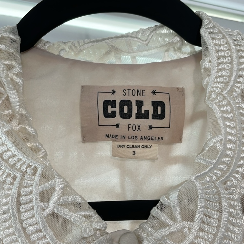 Stone Cold Fox Cream Lace Dress - Picture 3 of 5